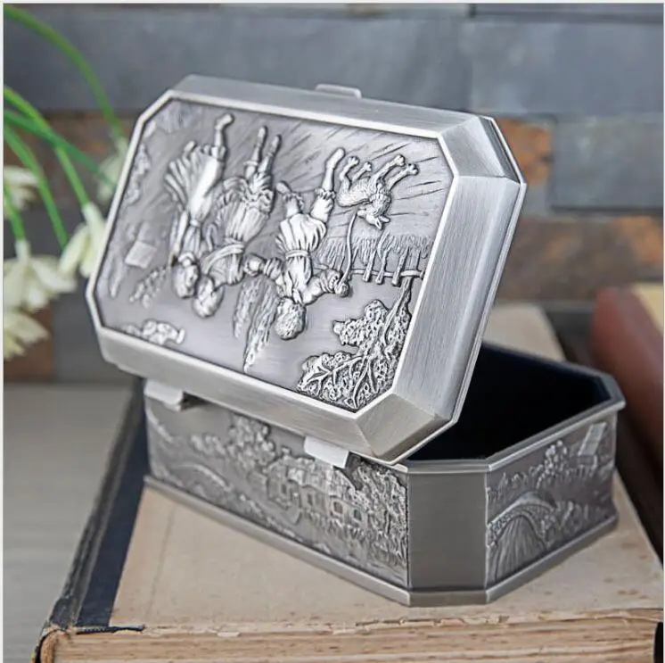 

Europe style retro metal jewelry box makeup organizer metal tin box for cotton bud storage organizador Z173