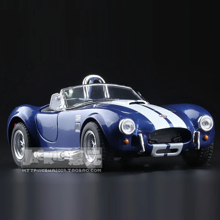 Высокая имитация изысканного литья под давлением и игрушечных автомобилей: KiNSMART