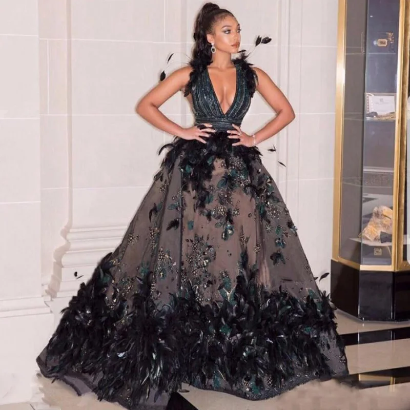 Amazing Black Feather Prom Gowns Sexy Deep V Neck Appliques Evening Saudi Arabia Women Formal Wear Chic Long Party Dresses | Женская