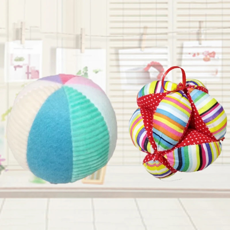 Плюшевая погремушка круглой формы мягкая игрушка для рук милый круглый шар