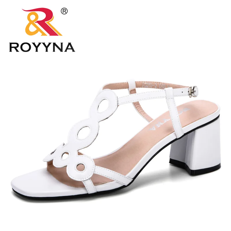 ROYYNA/Новинка года; Модные женские босоножки; Милые Удобные Пляжные сандалии; Feminimo; Повседневная летняя обувь; модная женская обувь - Цвет: White