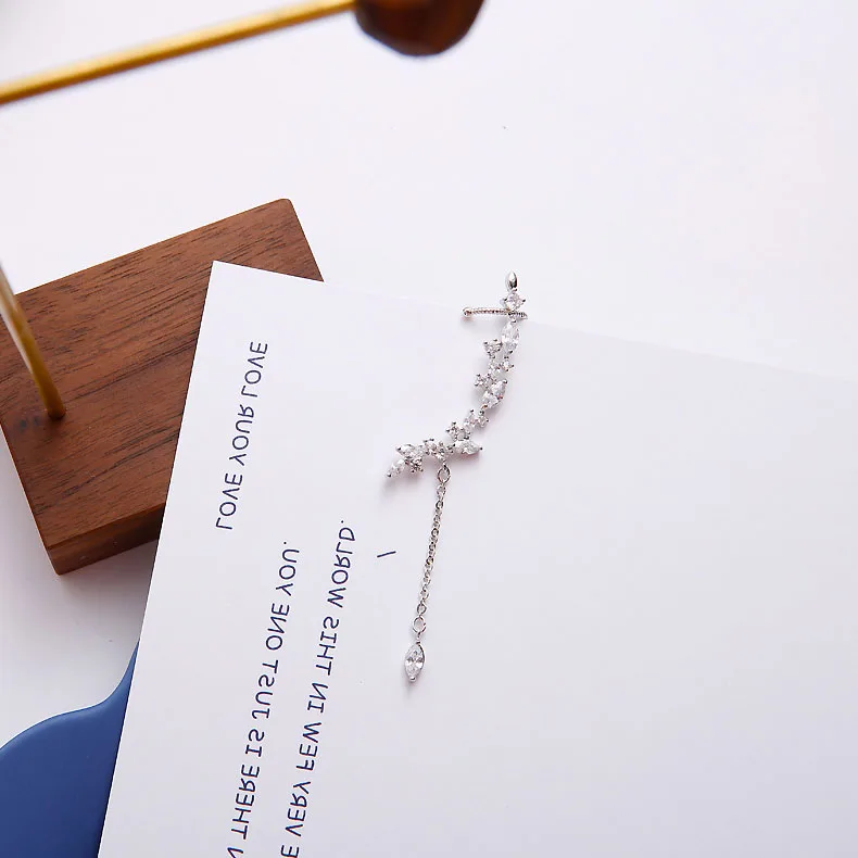 Left Ear Tassel Water Drop Silver Color Crystal Ear Cuff Clip on Earrings Fashion Rhinestone Women Earcuff Ear Stud Jewelry Gift - Окраска металла: Left Ear