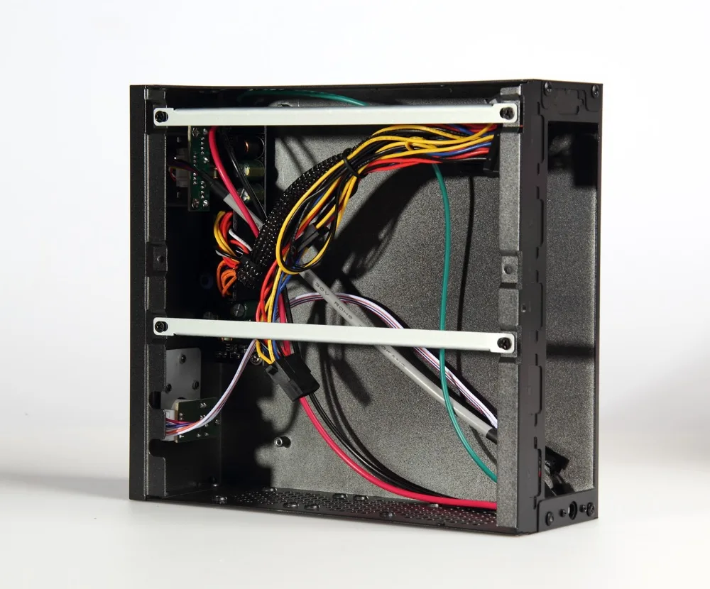 Компьютерный корпус Realan G3 Mini ITX с блоком питания 2 5 HDD 3 6 COM SGCC 0 мм ITX|itx chassis|computer