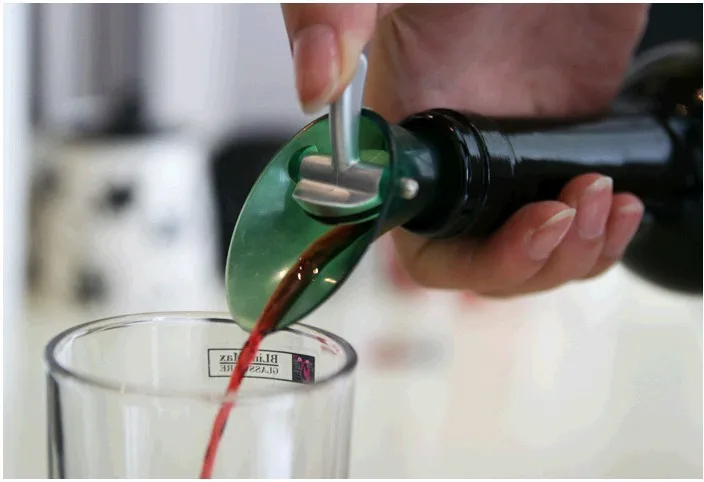 Розничная продажа Красный винный аэратор пробка крышка бутылки налейте налейщик с отключением силиконовое уплотнение пробки 200 шт./лот + Бесплатная доставка.