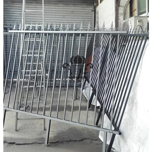 

HENCH Garden Fence 8'x5' Black Mordern Style Ornamental Iron Wrought Hc-f7