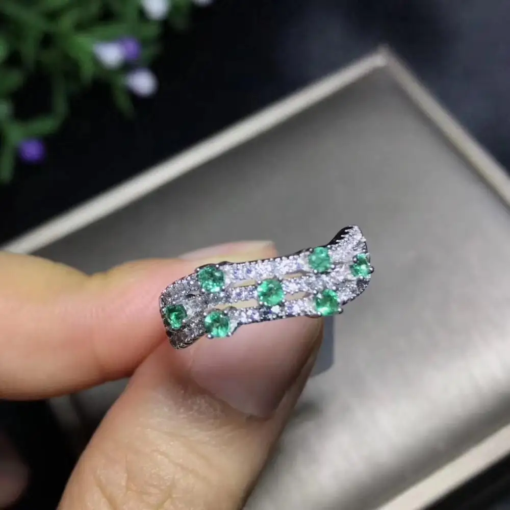 Светильник и роскошный дизайн большое количество колец из драгоценных камней