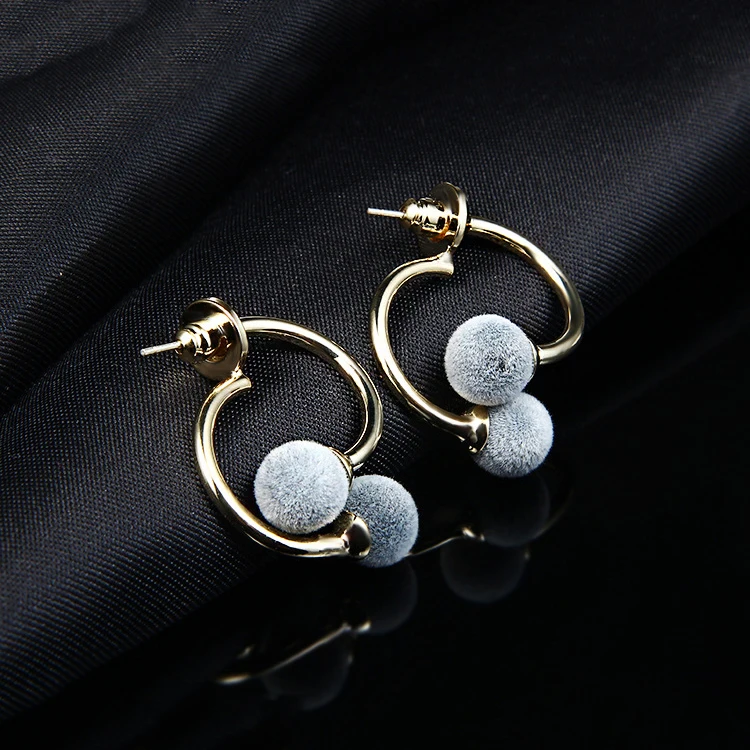 Модные красно-белые серьги-гвоздики LADYCHIC золотистого и серебристого цвета