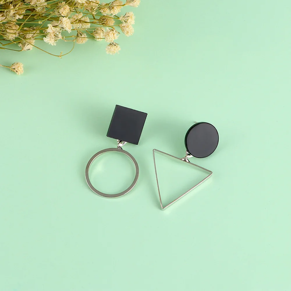 1 пара асимметричных круглых треугольных сплавов (без свинца без никеля) Висячие