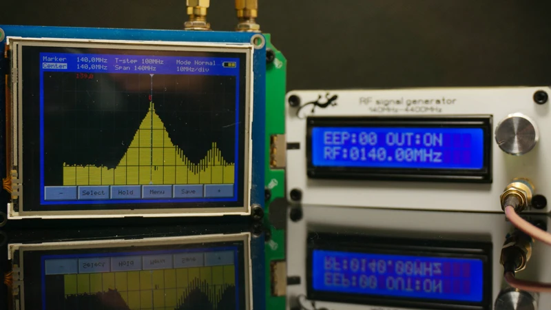 140 МГц до 4400 МГц RF генератор сигналов источник сигнала цифровой lcd+ литиевая батарея+ антенна