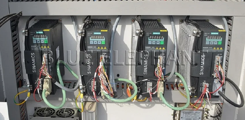 Бестселлер ЧПУ ELE 1325 ATC автоматические станки для резки древесины на продажу |