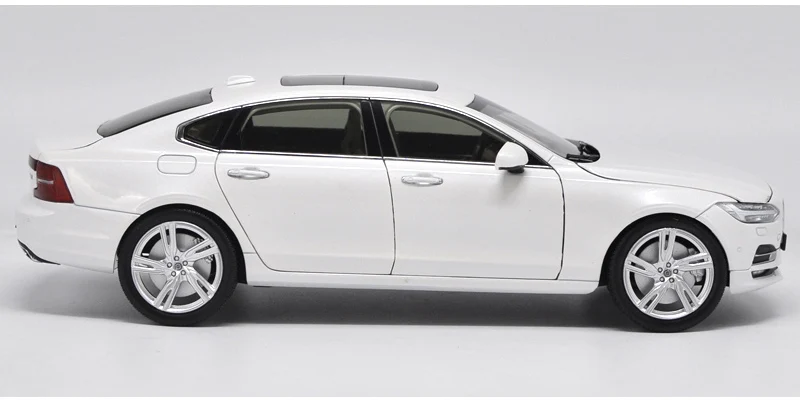 1/18 Volvo S90 T5 литая под давлением Металлическая Модель автомобиля игрушки для детей рождественские подарки коллекция игрушек оригинальная коробка