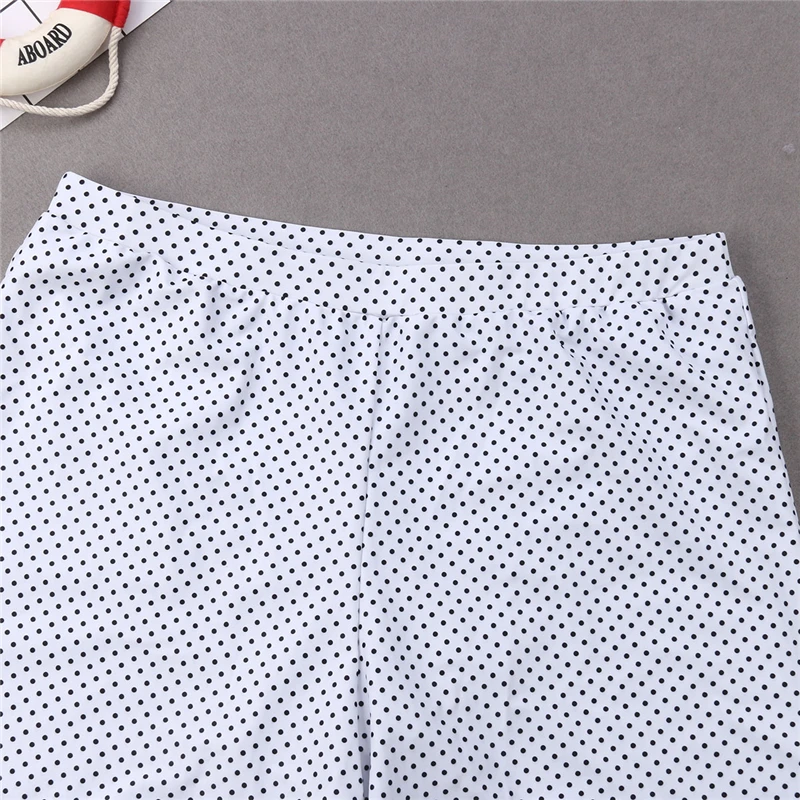 Купальный костюм с цветочным принтом для мамы и дочки; купальные плавки для папы и сына; одежда для всей семьи; одежда для купания для мамы и сына; пляжная одежда; бикини