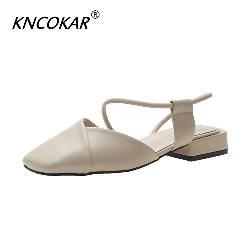 

Женские туфли KNCOKAR, новые женские сандалии, летняя стильная обувь на низком каблуке с надписью Baotou на толстом каблуке, новый стиль