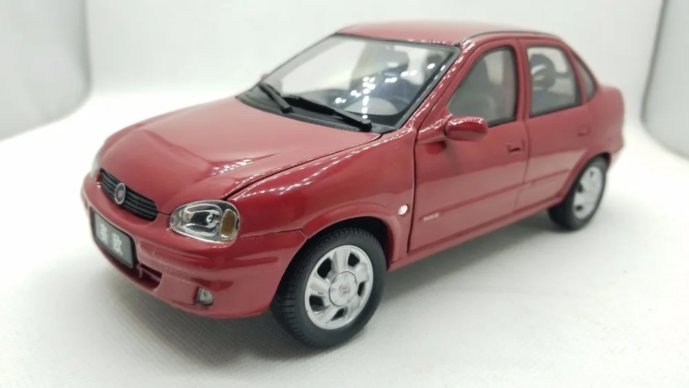 1:18 литья под давлением модели для GM buik парус 2004 красный седан (Краски дефект и без