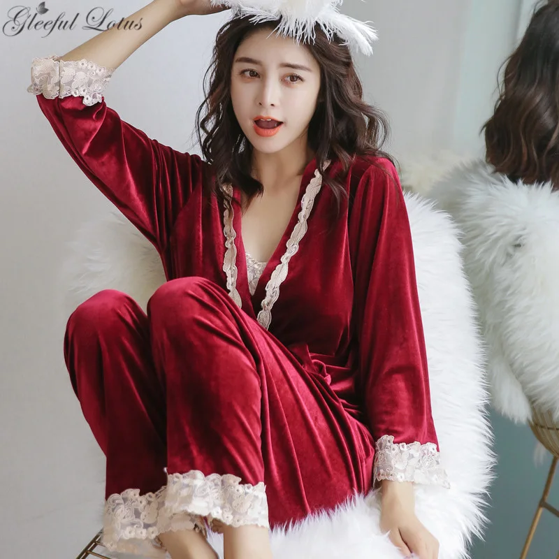 

Winter Velvet Pajama Sets 3 Pieces Robe Long Pants Night Suit Autumn Sleepwear 2018 Ladies Nightwear Home Wear Clothing Pyjamas