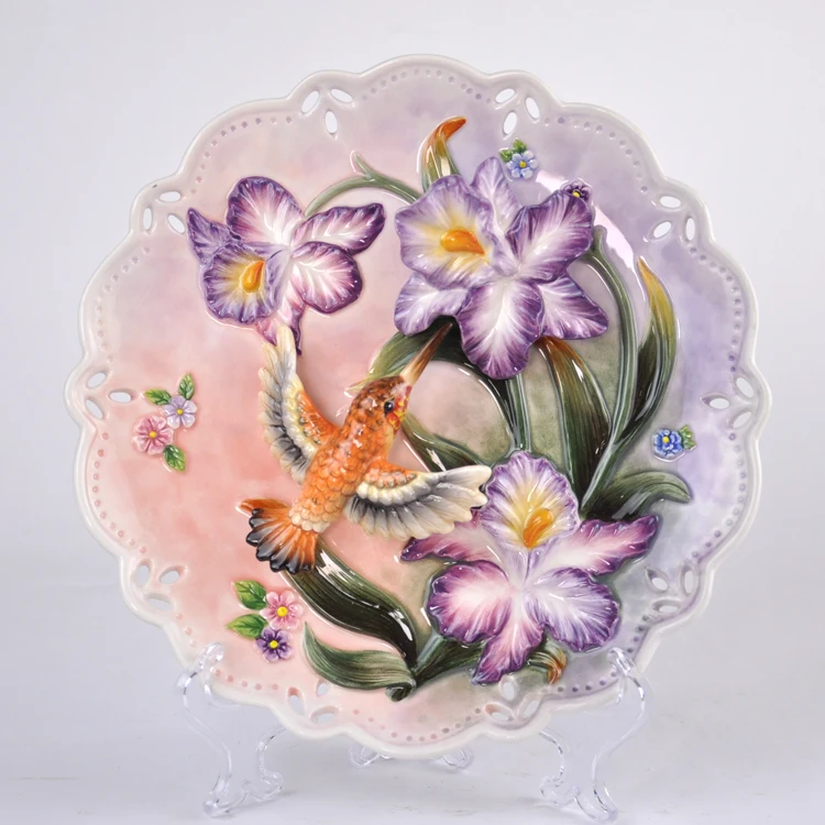 

Hummingbird flowers decorative wall dishes porcelain decorative plates vintage home decor crafts room decoration figurine