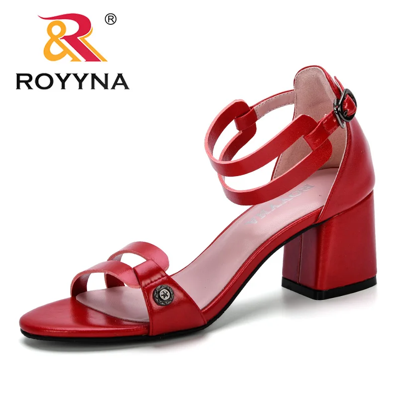 ROYYNA/Новинка года; Дизайнерские летние босоножки для женщин; Модные женские удобные босоножки; вечерние туфли на высоком каблуке с открытым носком