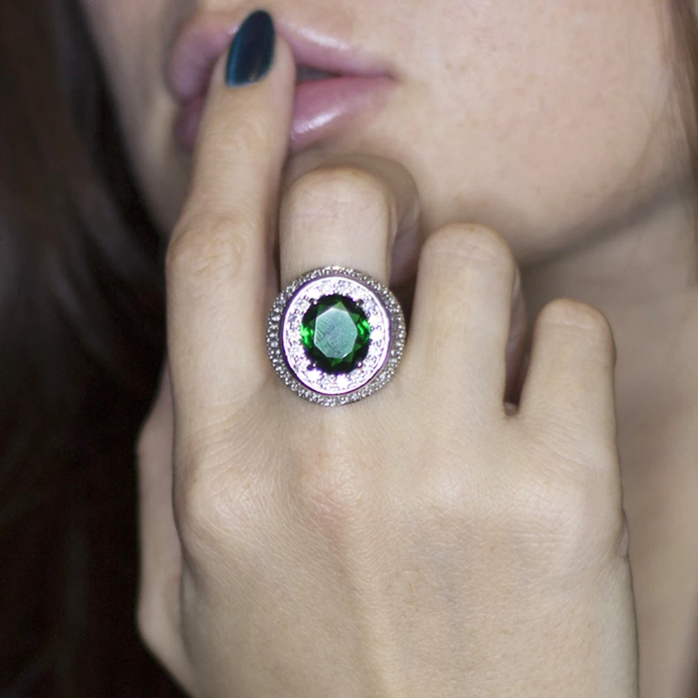 Купи Very Nice fashion Big stone ring Fast Shipping 5 Colors Cubic Zirconia Rings for women Large Crystal Zirconia Luxury jewelry за 867 рублей в магазине AliExpress