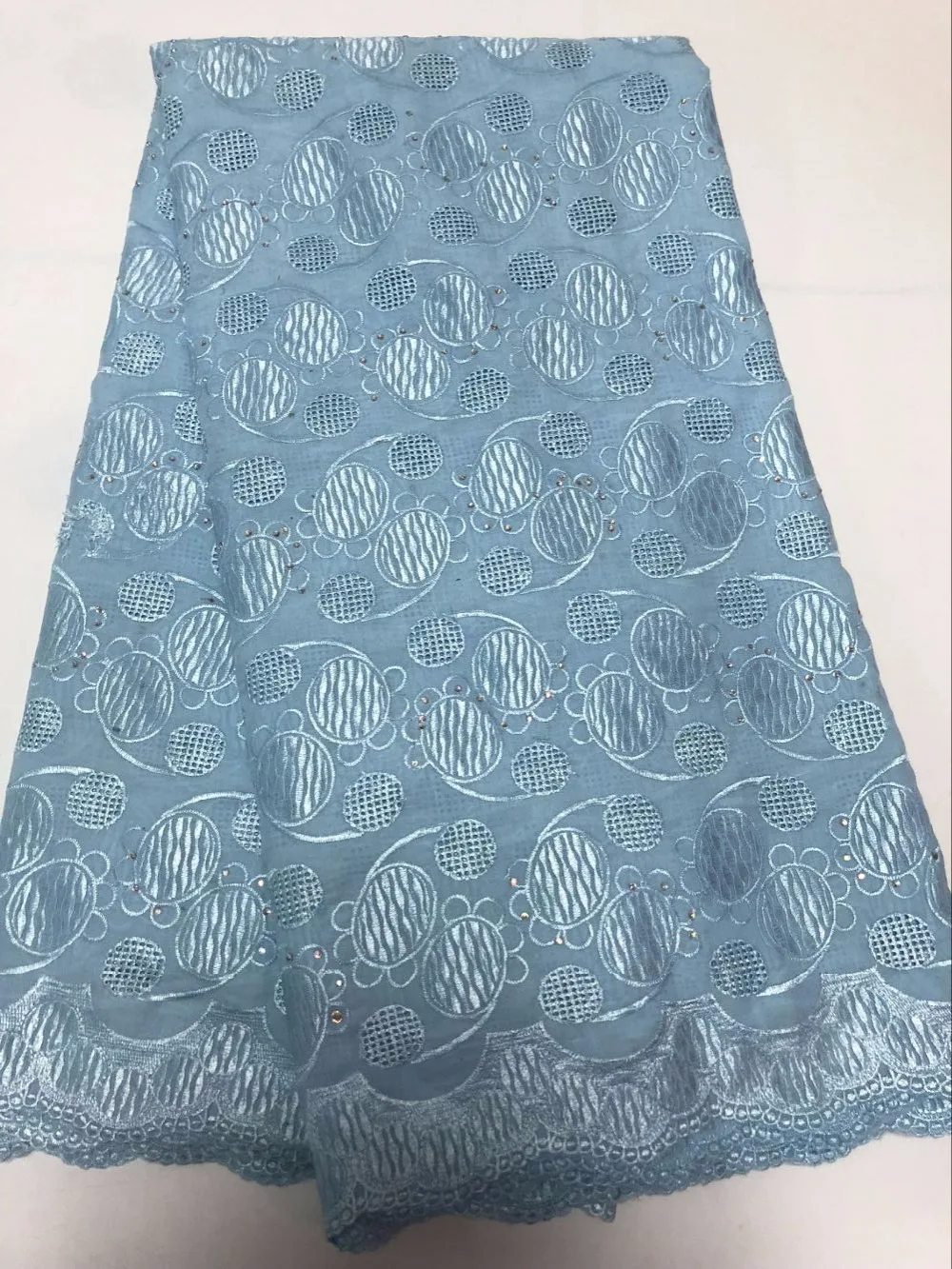 

2018 White High Quality For Cotton Stones Lace Fabric Swiss Voile With Embroidery Swiss Voile Lace In Switzerland CH004