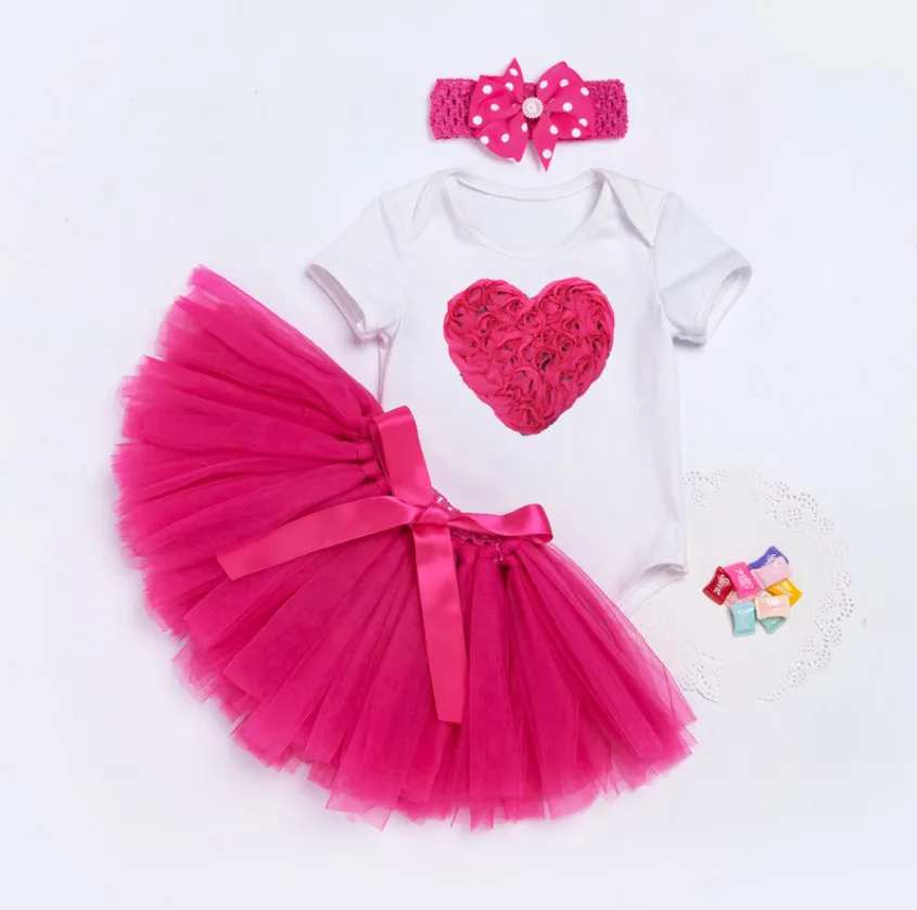 Комплекты одежды для новорожденных на день рождения маленьких девочек костюм