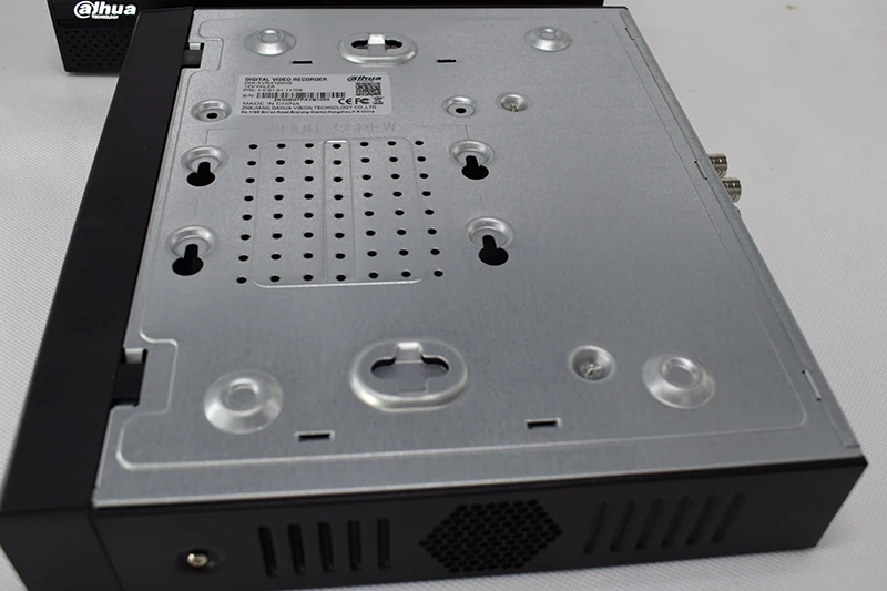 Видеорегистратор Dahua XVR DVR XVR5104H 4 канальная поддержка HDCVI/ AHD/TVI/CVBS/IP 1 SATA HDD 1080P P2P H.264