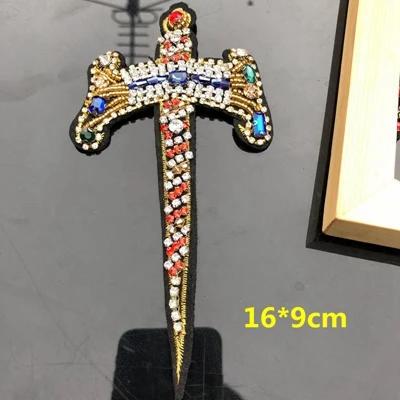 sword Большая модель пистолета, вышитая бисером нашивка в виде оружия, аппликация, водный крест, эмблема diy, аксессуары для одежды, нашивка в виде меча - Цвет: sword