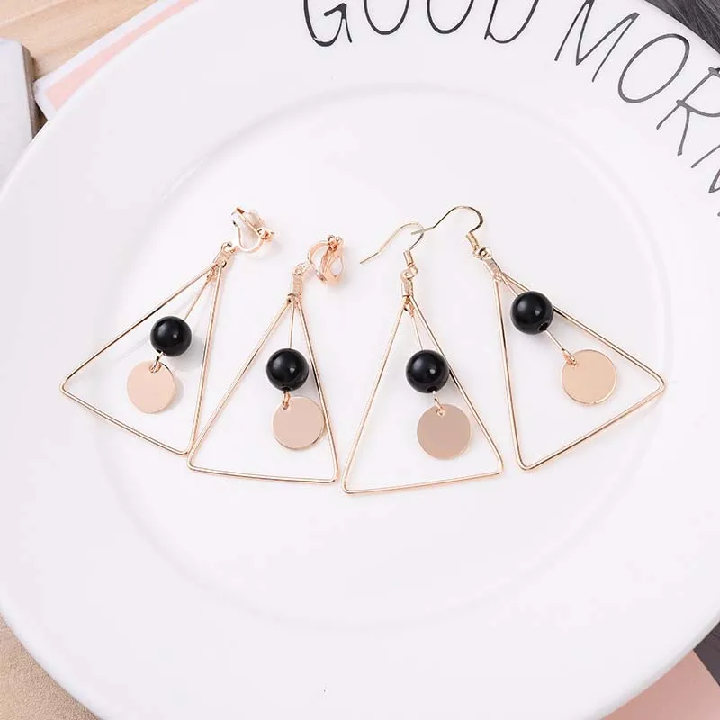

Korean Fashion Simple Triangle Geometric Long Clip On Earring No Pierced and Pierced Earrings For Female Ear Clip Gift Jewelry