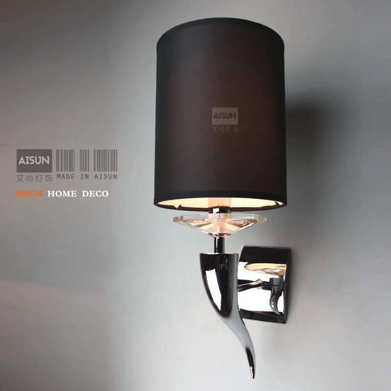 

Post-modern minimalist personality Art claw horn antler wall lamp bedroom bedside lamp fabric wall light