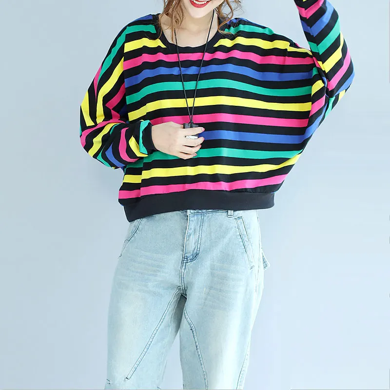 Осенью новый личности в радужную полоску кофты Batwing Длинные рукава свободные