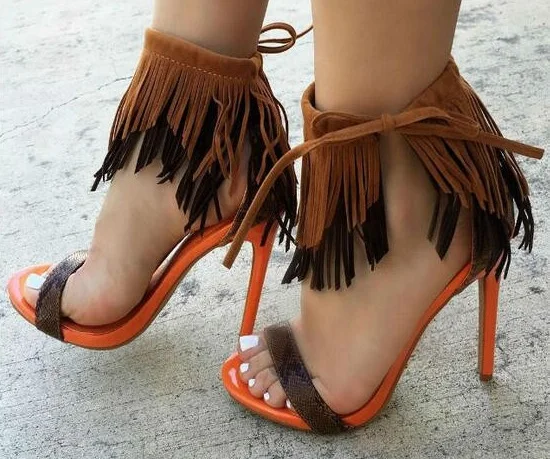 

European Branded Fashion Fringe Mixed-Color Gladiator Sandals Women Newest Arrival Summer Sexy Open Toe High Heels Sandal