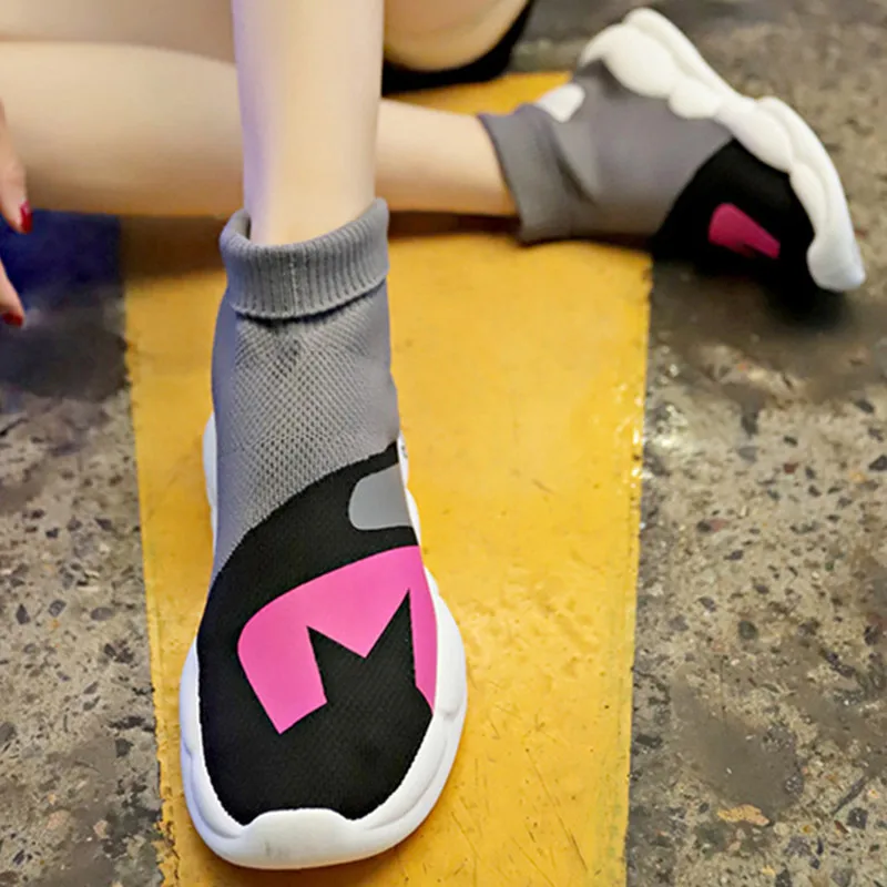 Женская обувь на плоской подошве трикотажное платье без шнуровки платформе