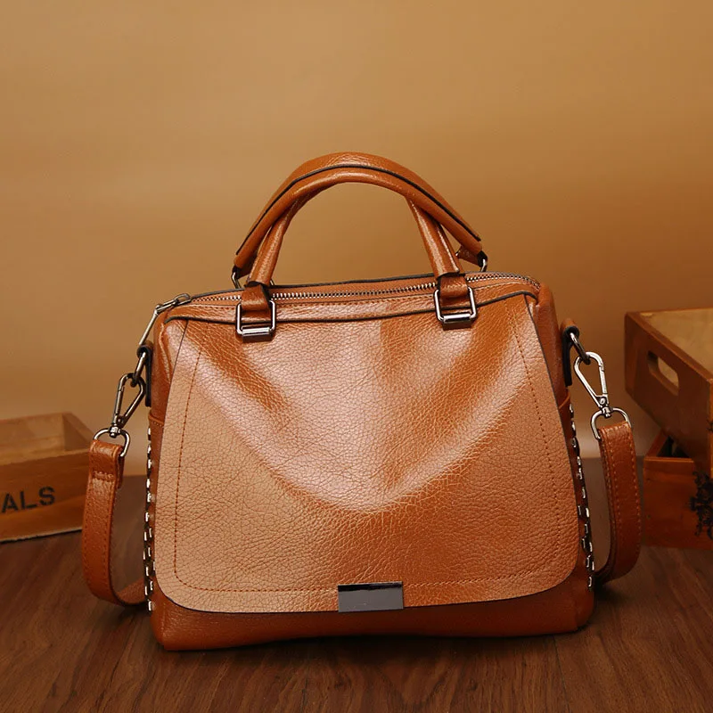 Brown Сумка Для женщин сумка модные мягкие заклепки блестками Crossbody сумки для Для женщин Зеленые кожаные сумки женские Повседневное Tote - Цвет: Brown