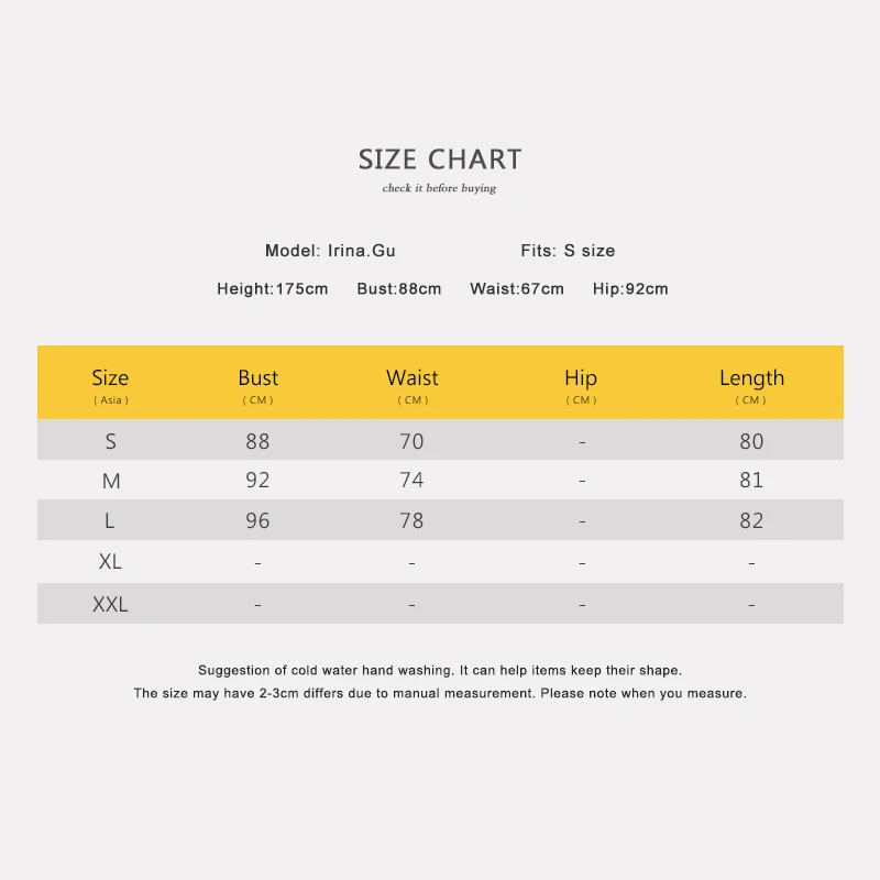 Женское платье мини черное на тонких бретельках с треугольным вырезом и коротким