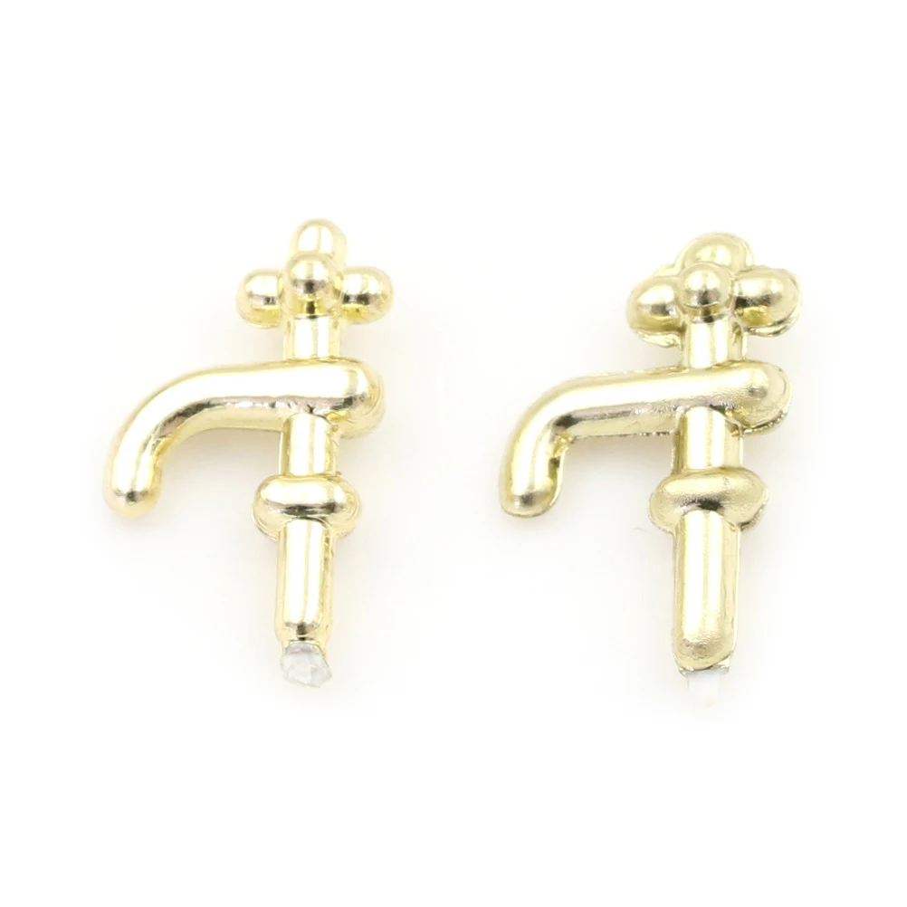 

2PCS Plastic Water Faucet Hydrant Water Tap Dollhouse Bathroom Accessories Dollhouse Miniature Faucet 1:12 Miniature