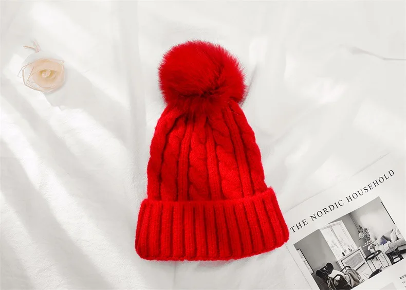 red with pompom VISROVER, 12 цветов, Осень-зима, одноцветные, настоящие акриловые шапочки с помпоном для мужчин и женщин, кашемировые, унисекс, теплая шапка - Цвет: red with pompom