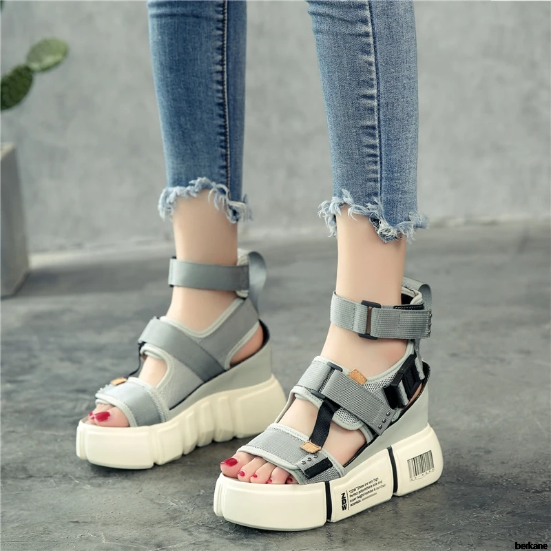 Сандалии женские на платформе босоножки очень высоком каблуке повседневная