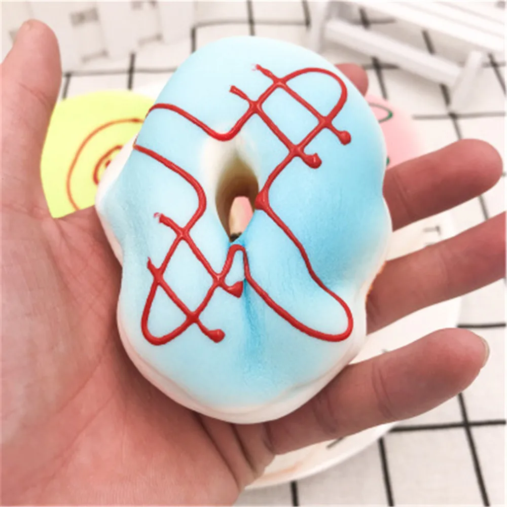 Мягкая игрушка в виде ананаса Пончика медленно восстанавливающая форму для