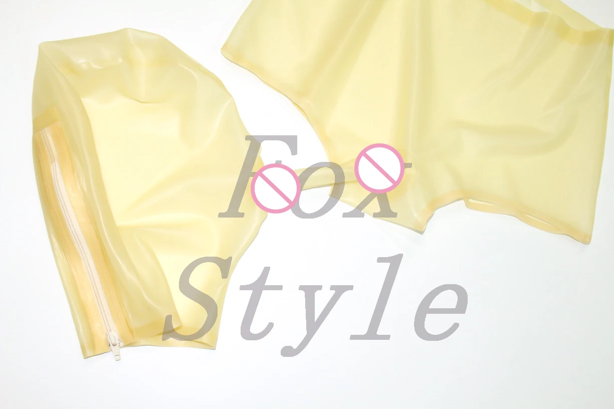 Экзотические резиновые сексуальные латексные капюшоны соединяются с трусиками