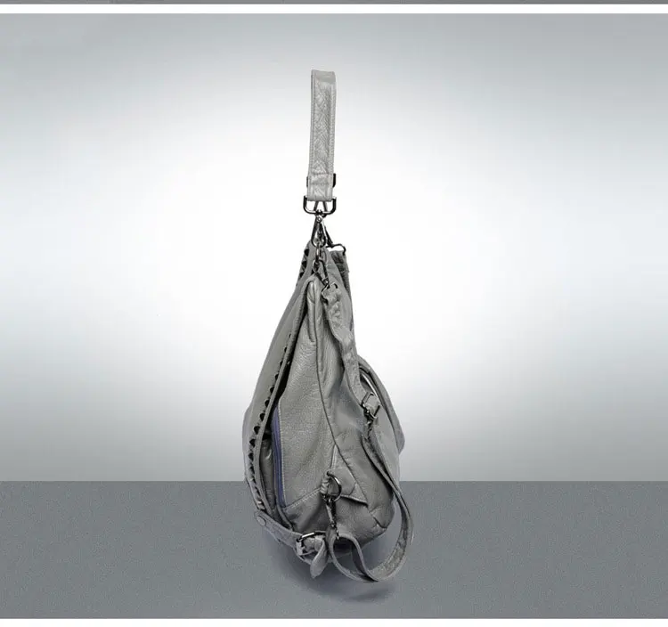 Женский рюкзак с заклепками M1921 модный вместительный из мягкой искусственной