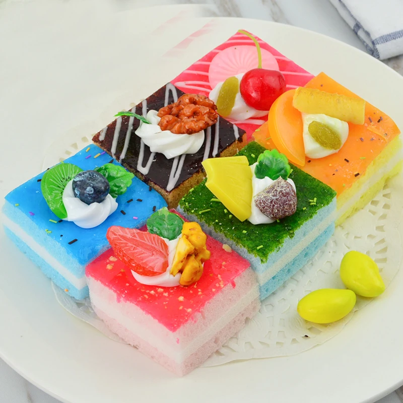 

050 Simulation of square fruit cream cake bread cake food model sponge photography for wedding props 5.5*5cm