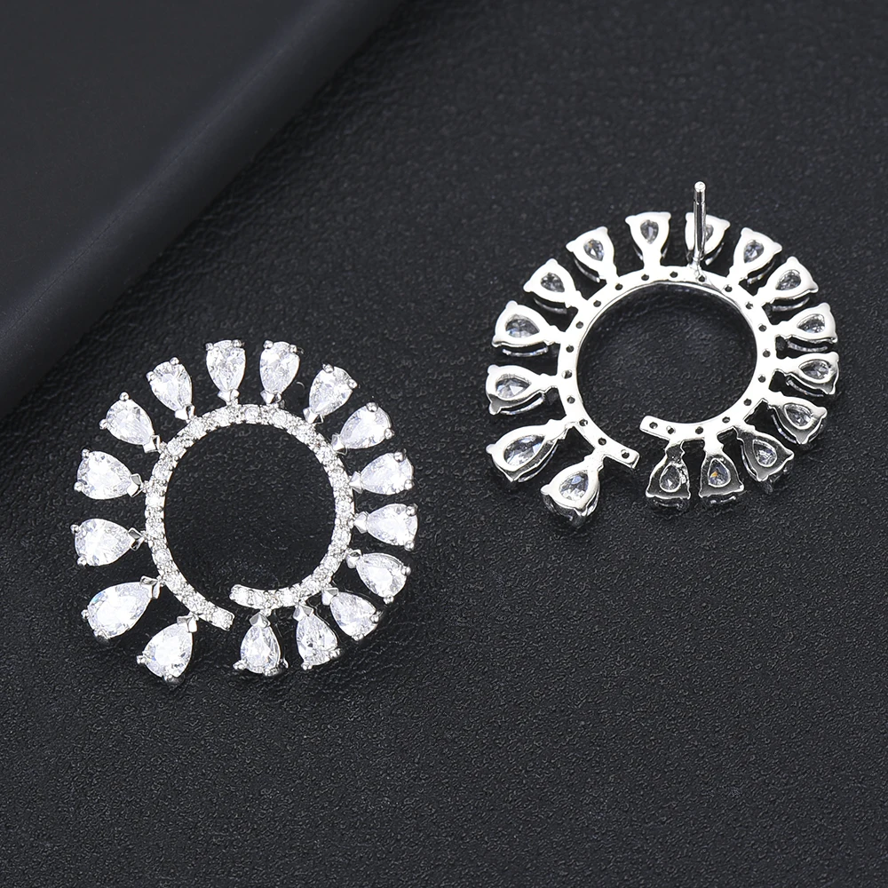 

SISCATHY Charms Women Girls Earrings Luxury Goegeous Cubic Zirconia Statement Stud Earrings Jewelry Party Wedding Accessories