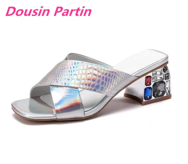 Женские босоножки Dousin Partin из яркой коровьей кожи стразы грубые туфли на высоком