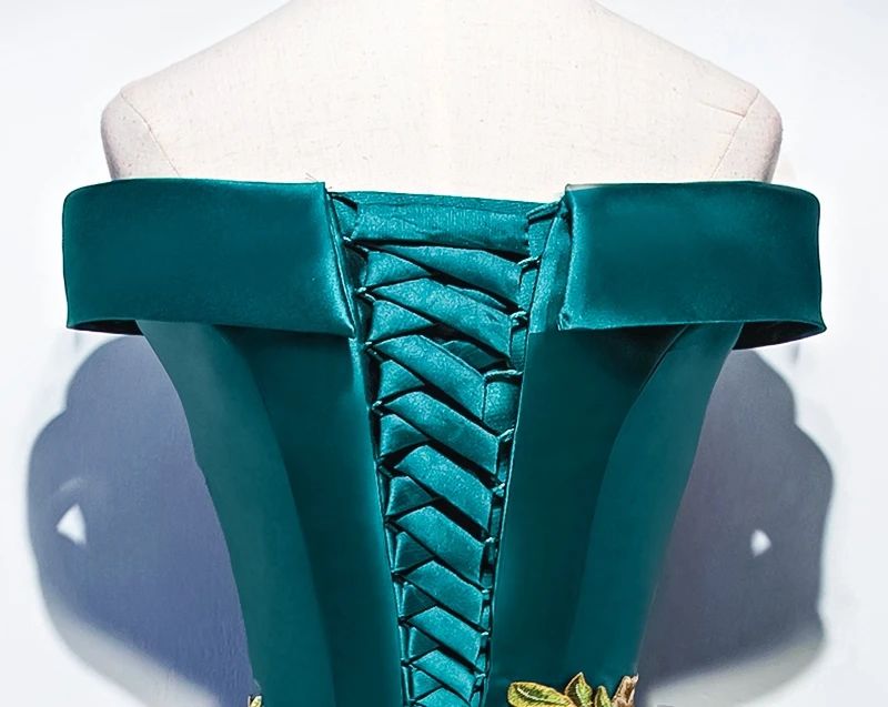 Коктейльные платья JANCEMBER серое и красное с открытой спиной со шнуровкой длиной до