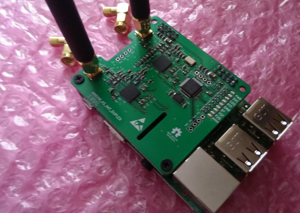 2018 дуплекс MMDVM точка доступа поддержка P25 DMR YSF для Raspberry Pi + 2 шт. X Антенна |