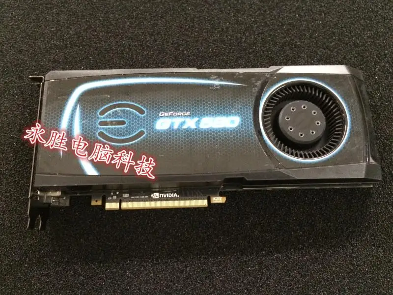 Подходит для видеокарты EVGA GTX580 1,5G 192BIT GDDR5 6PIN+ 6PIN источник питания