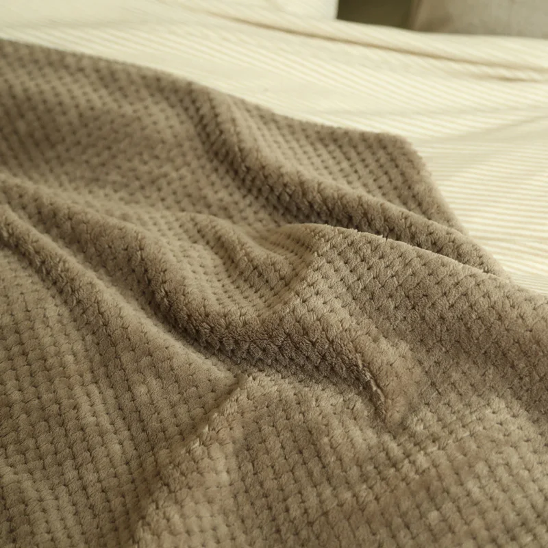 Короткие однотонные флисовые одеяла из пике Детские воздушные диванные