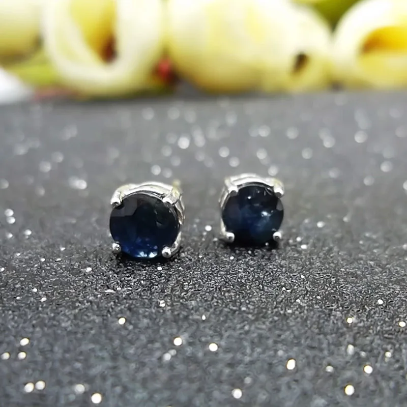Женские серьги пусеты с сапфиром LANZYO ювелирное изделие из серебра 925 пробы на