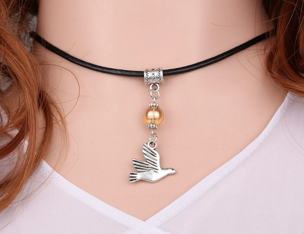 Подвески в виде голубя мира и стеклянных бусин винтажное Серебряное колье с