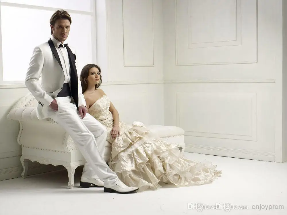 Высокое качество белые свадебные костюмы Для мужчин жених смокинг деловой