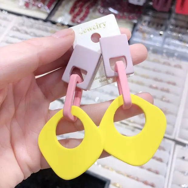 Square Yellow FishSheep, новинка, Акриловые Матовые геометрические свисающие серьги для женщин, полимер, много цветов, большие прямоугольные овальные серьги-капли, ювелирные изделия - Окраска металла: Square Yellow